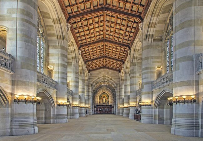 Interior-Yale-University-Sterling-Memorial-Library-min Eindrücke